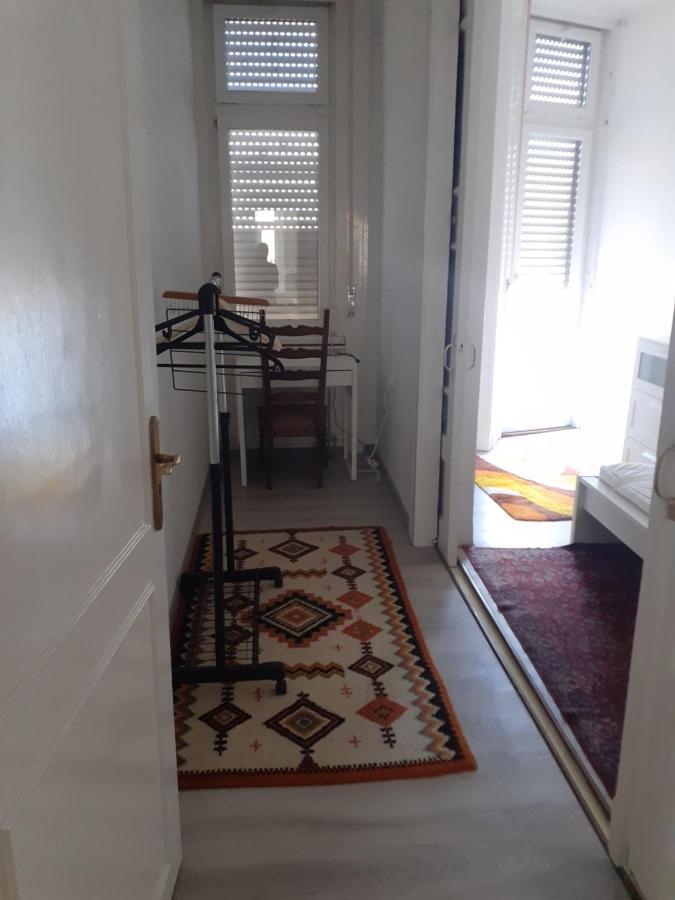 Bridge Apartment *